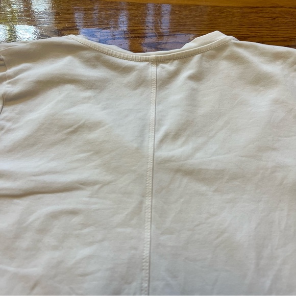 Aritzia Wilfred Free White Shortsleeve T Shirt - Picture 8 of 16
